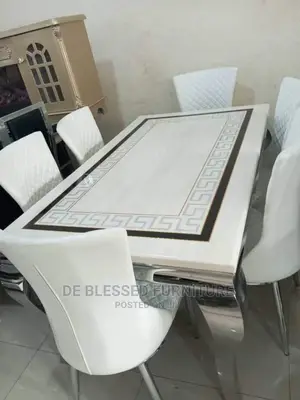 Dinning Settee