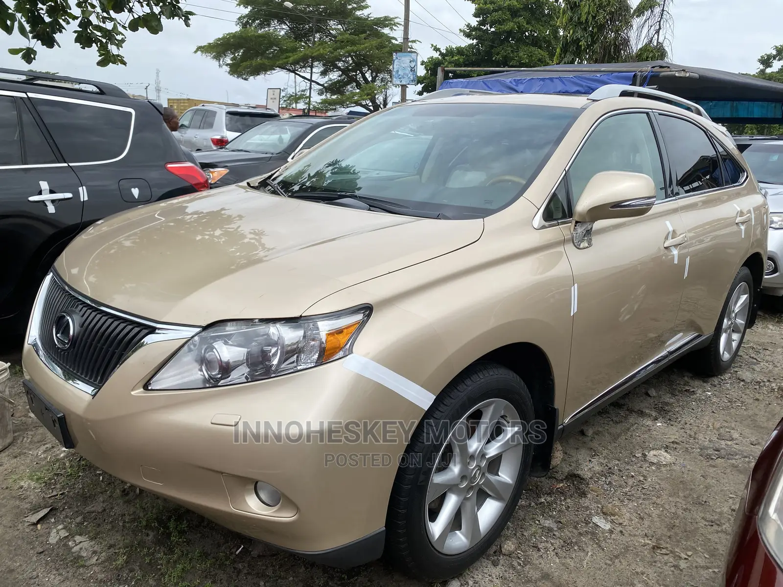 Lexus RX 350 2010 Gold
