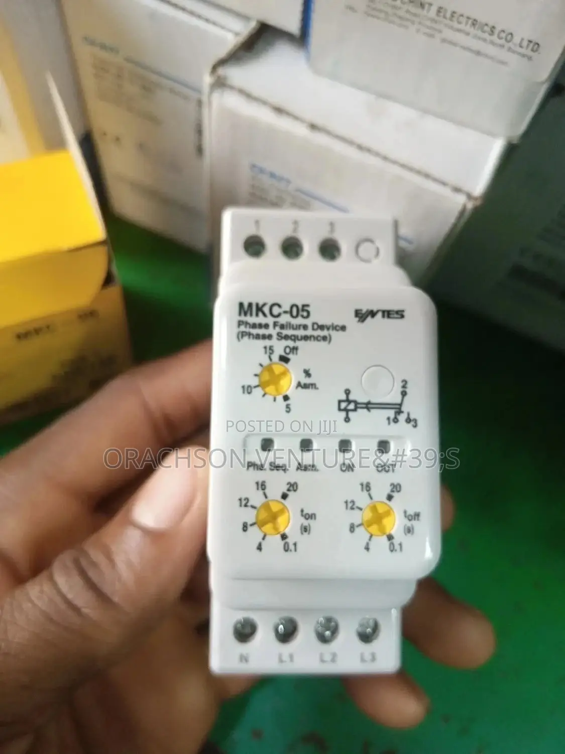 MKC 05 Phase Failure With Phase Sequence