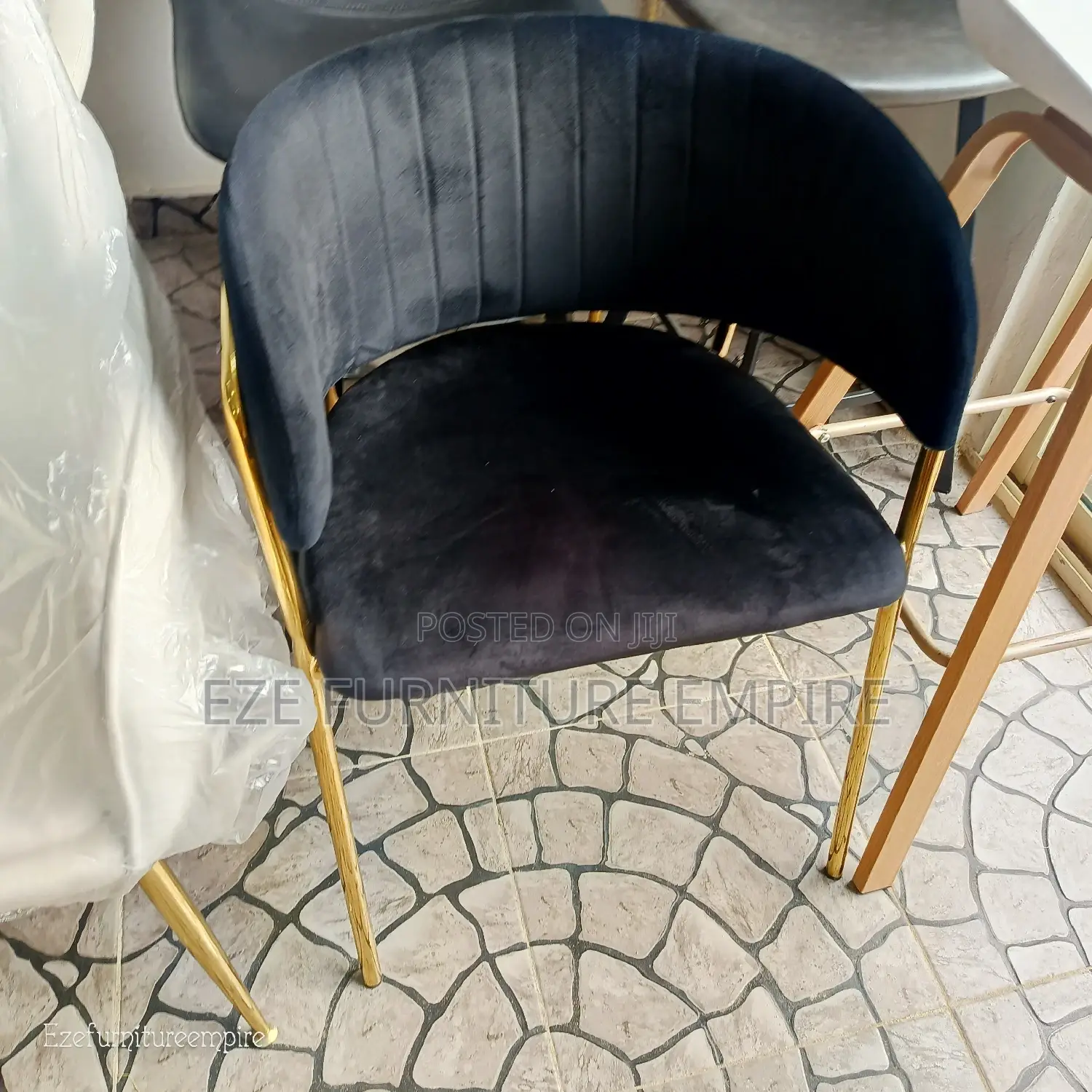 Executive Restaurant Cushion Chairs