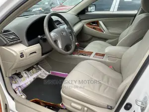Toyota Camry 2009 White
