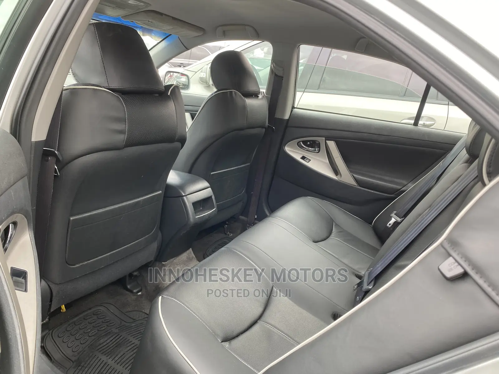 Toyota Camry 2008 Silver