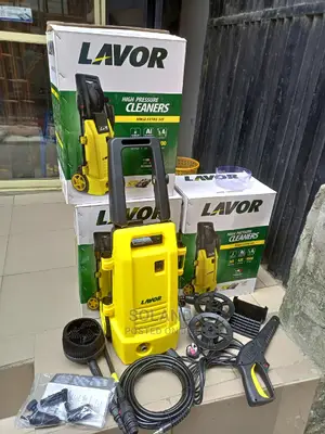 Fast Extra 145
Compact Lavor High Pressure Cleaner