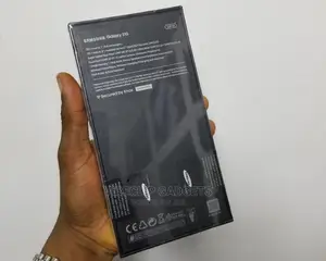 New Samsung Galaxy S10 128 GB Silver