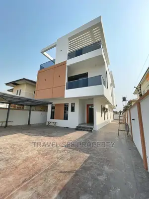 Furnished 5bdrm Duplex in Admiratly Roads for sale
