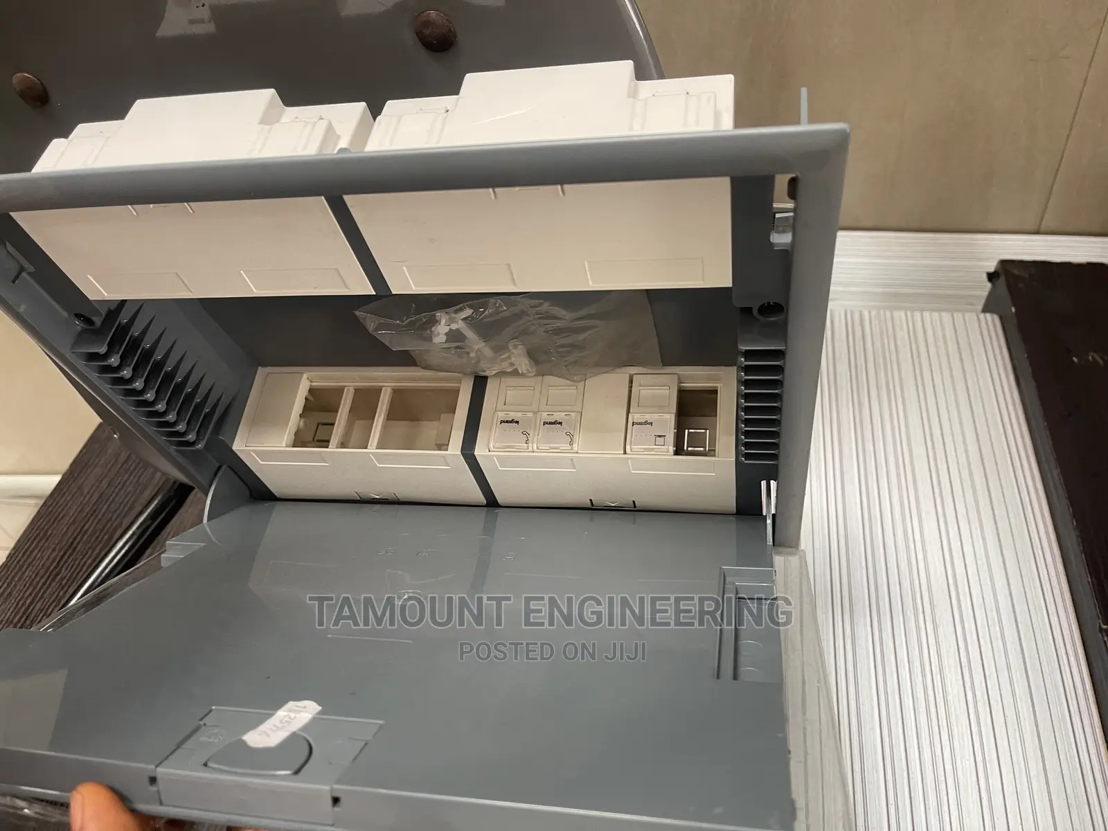 Legrand Floorbox 55mm Depth