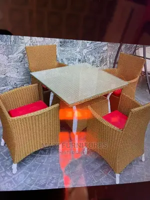 4 Seater Out Door Chairs
