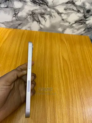 Apple iPhone 13 512 GB White