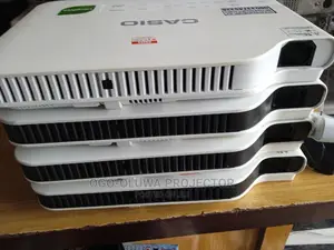 Elegant Portable Slim DLP White Casio Projector