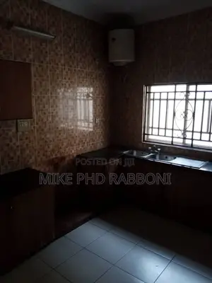 4bdrm Block of Flats in Golf Estate, Enugu for rent