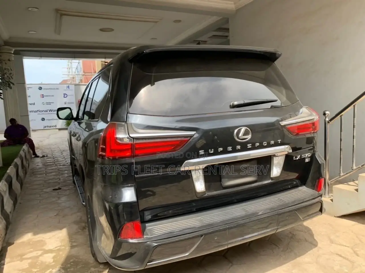 Lexus Lx 570 Available for Rent