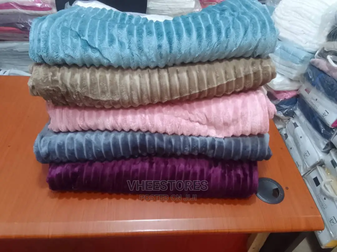 Stripped Flannel Blankets 6 by 6 Size