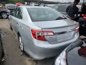 Toyota Camry 2013 Silver