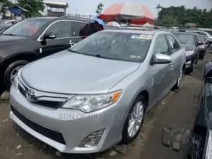 Toyota Camry 2013 Silver