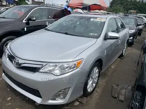 Toyota Camry 2013 Silver