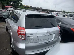 Toyota RAV4 3.5 Sport 4x4 2010 Silver