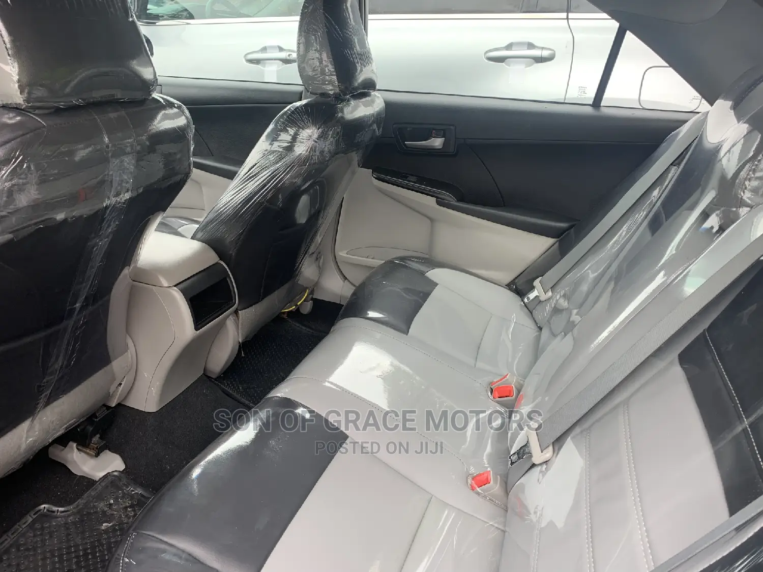 Toyota Camry 2013 Silver