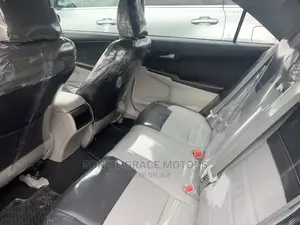 Toyota Camry 2013 Silver