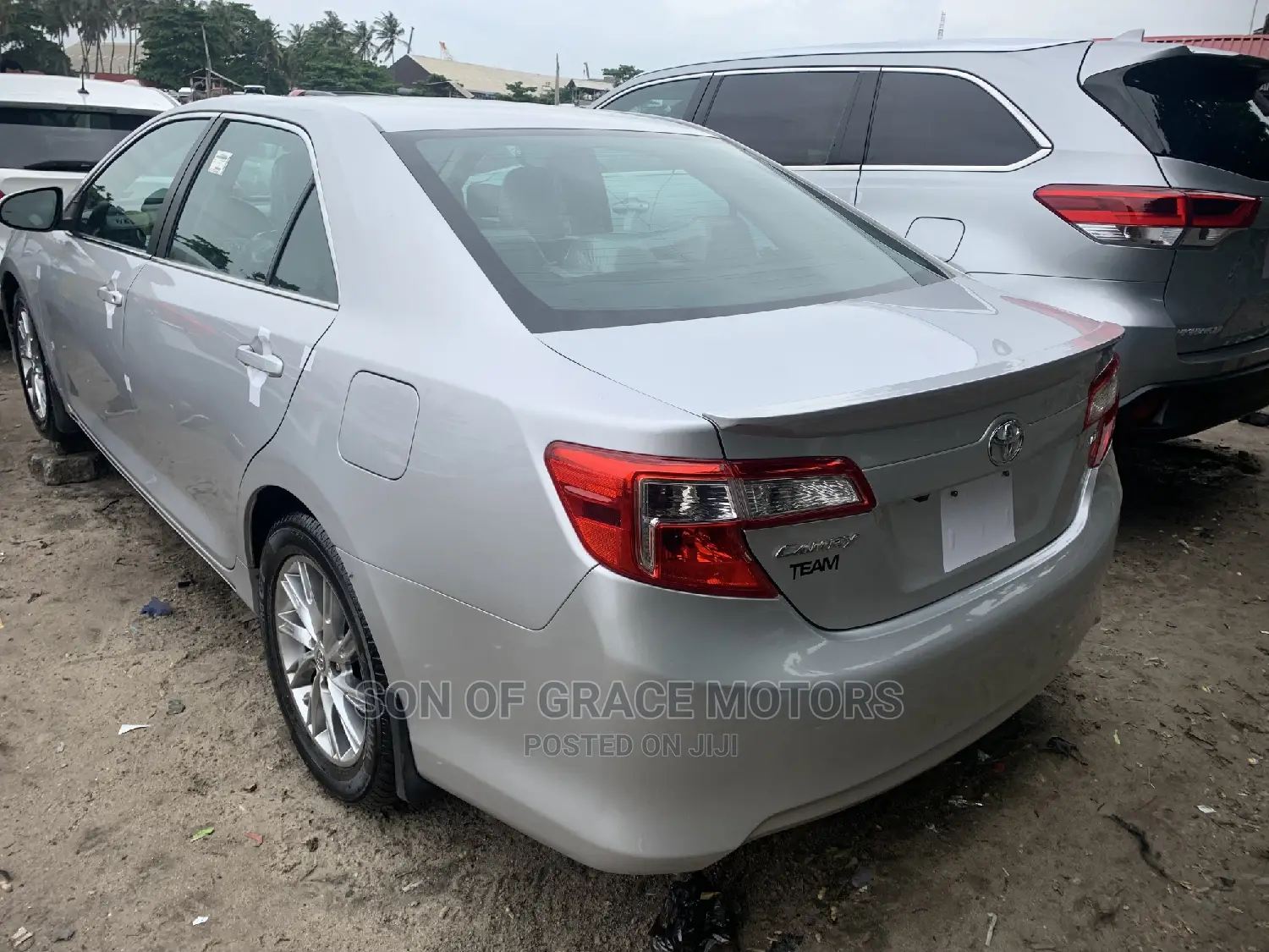 Toyota Camry 2013 Silver