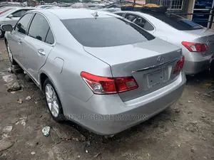 Lexus ES 350 2012 Silver