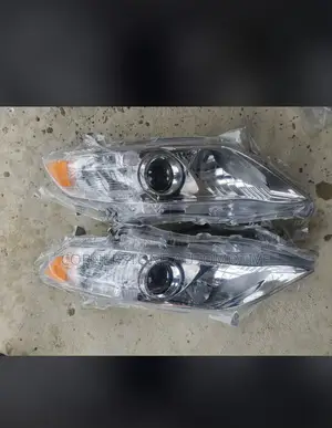 Head Light Camry 2010