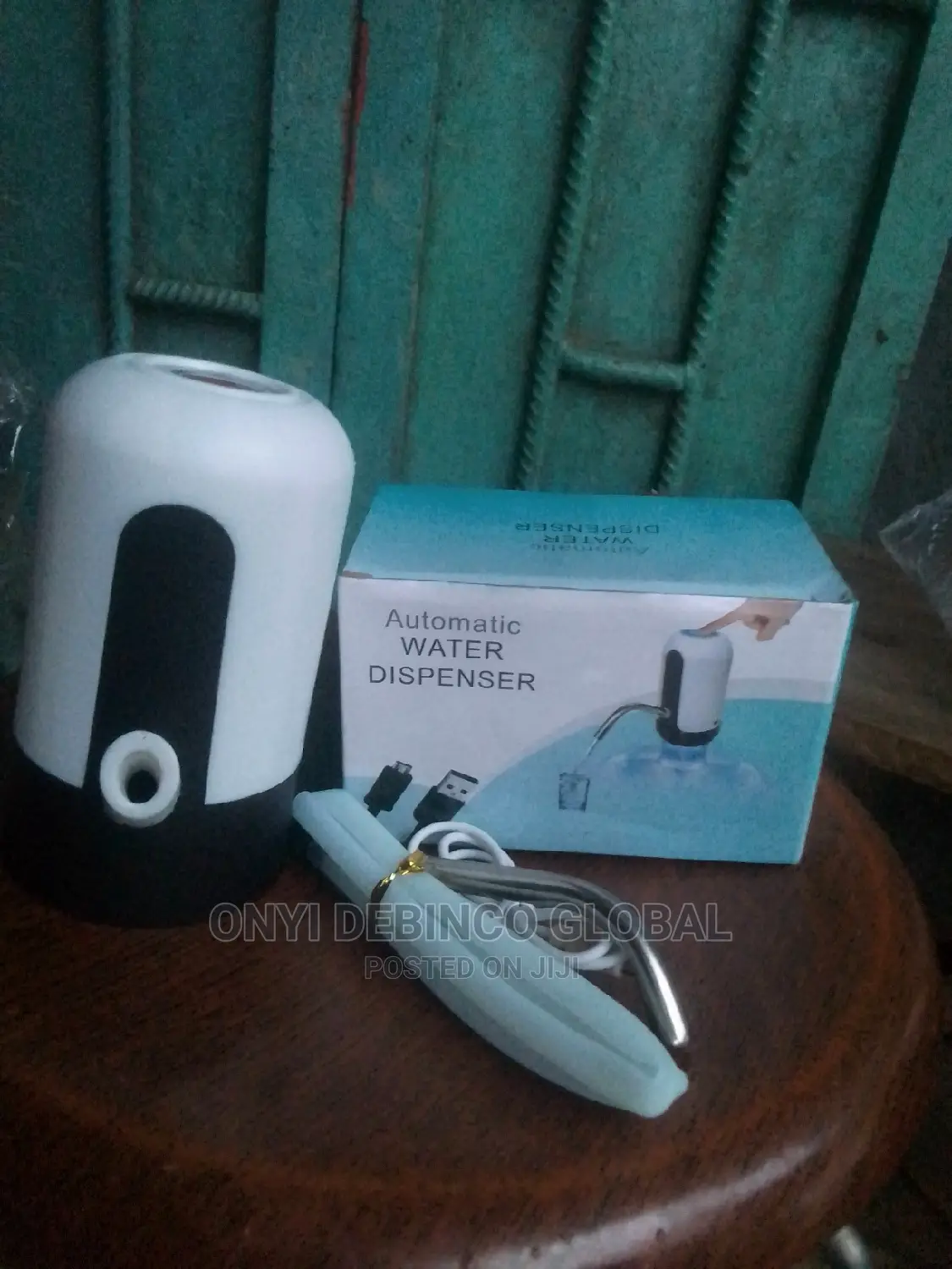 Rechargeable Automatic Water Dispenser
