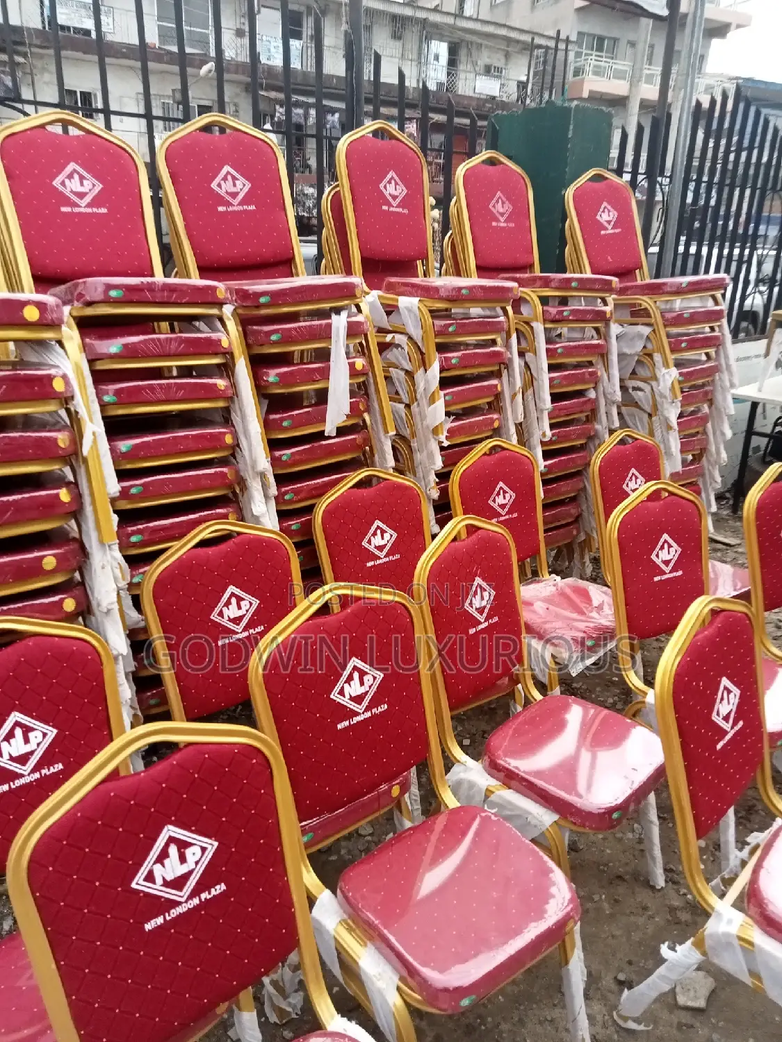 Medium Banquet Chairs