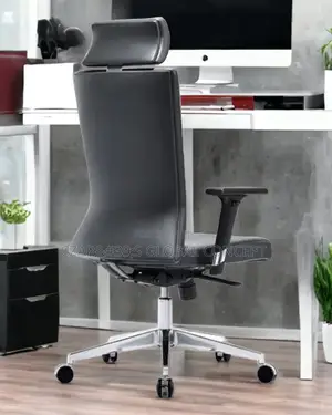 Quality Executive Adjustable Swivel Leather Office Chair.