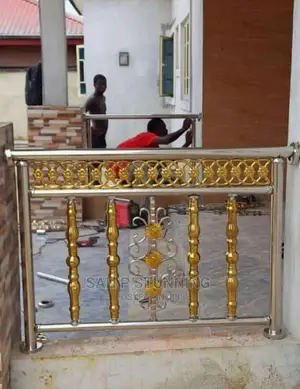 Gold Stainless Steel Handrails With Classic Design
