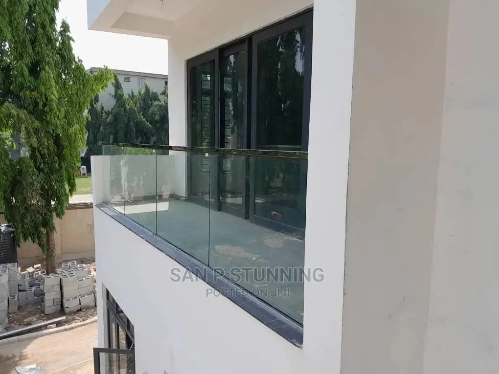 Lovely Frameless Glass Design With Top Stainless Holder.