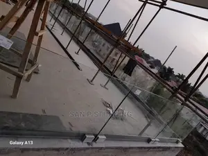 Glass Rail With Frameless Hook for Your Home.