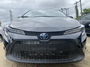 Toyota Corolla LE 2020 Black