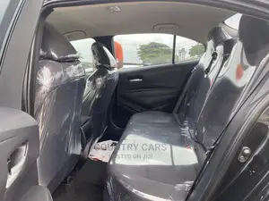 Toyota Corolla LE 2020 Black