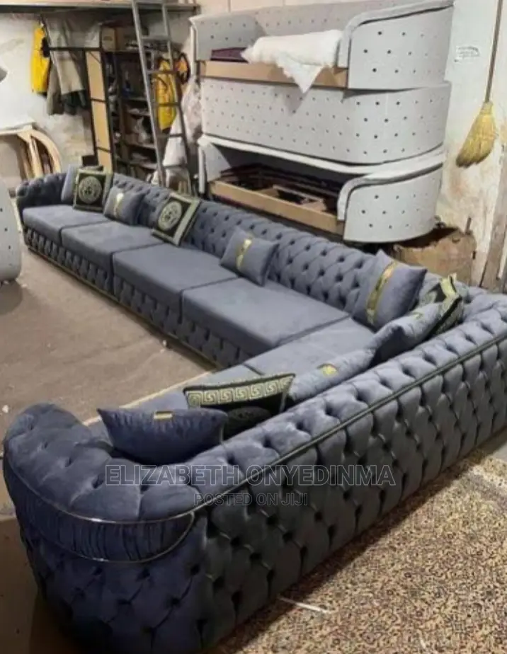 L Shape Sofa Chairs With Pillows