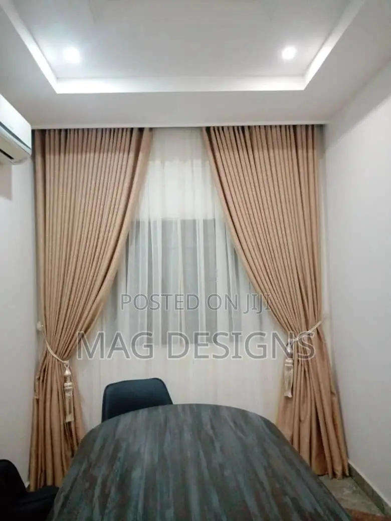 High Quality Curtain