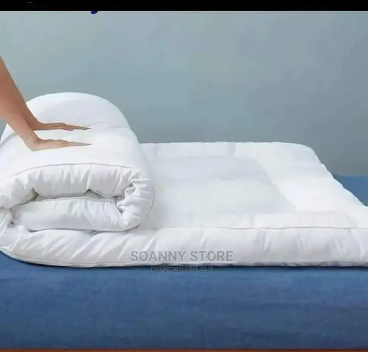 Bed Topper/Comforter