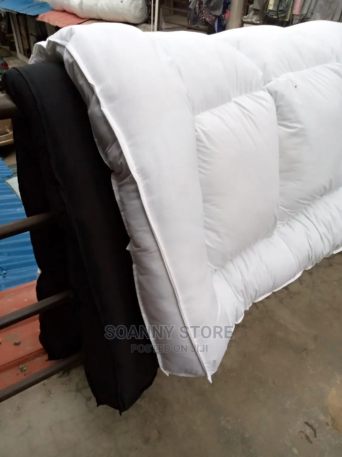 Bed Topper/Comforter