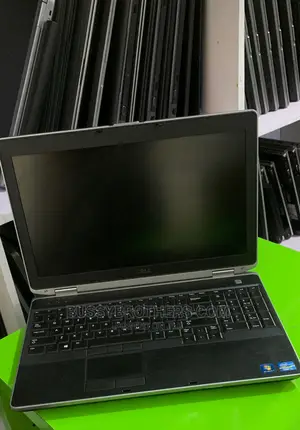 Photo - Laptop Dell Latitude E6530 4GB Intel Core I5 HDD+SSD 500GB