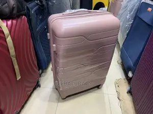 Medium Size Quality Imported Unbreakable Plastic Box