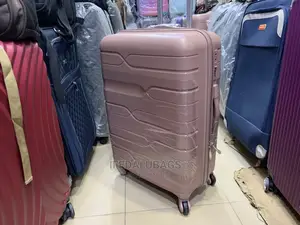 Medium Size Quality Imported Unbreakable Plastic Box