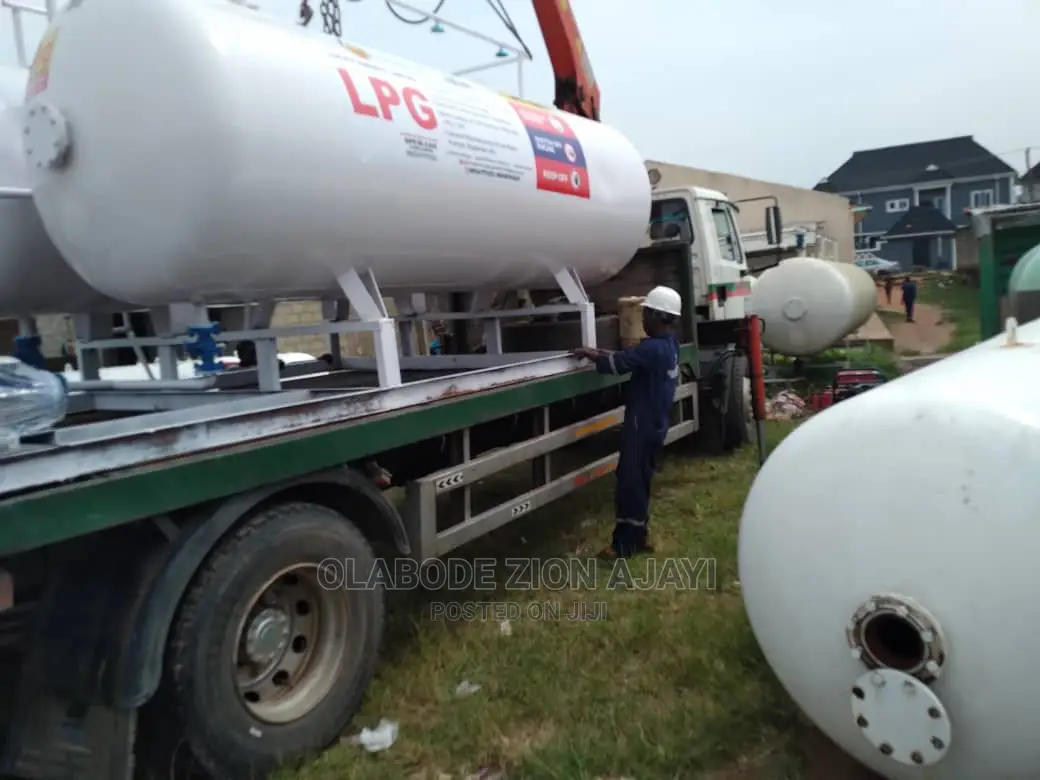Construction Of 5tons Lpg (2.5tons ×2 ) Foreign Dispenser