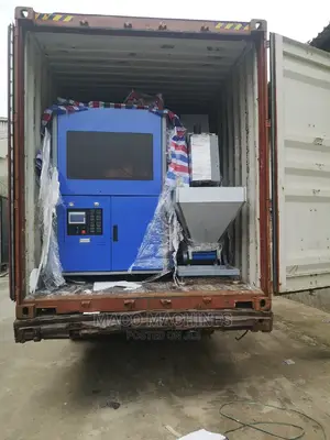 Pet Bottle Blowing Machine Fully Automatic.