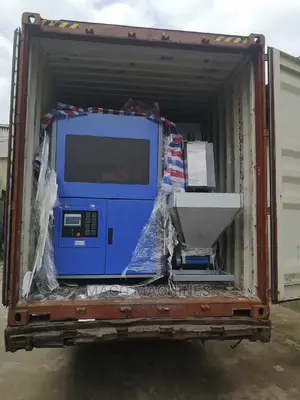 Pet Bottle Blowing Machine Fully Automatic.