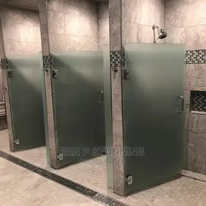 Dwarf Hinge Door for Your Multiple Toilet Design