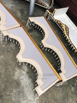Curtain Board