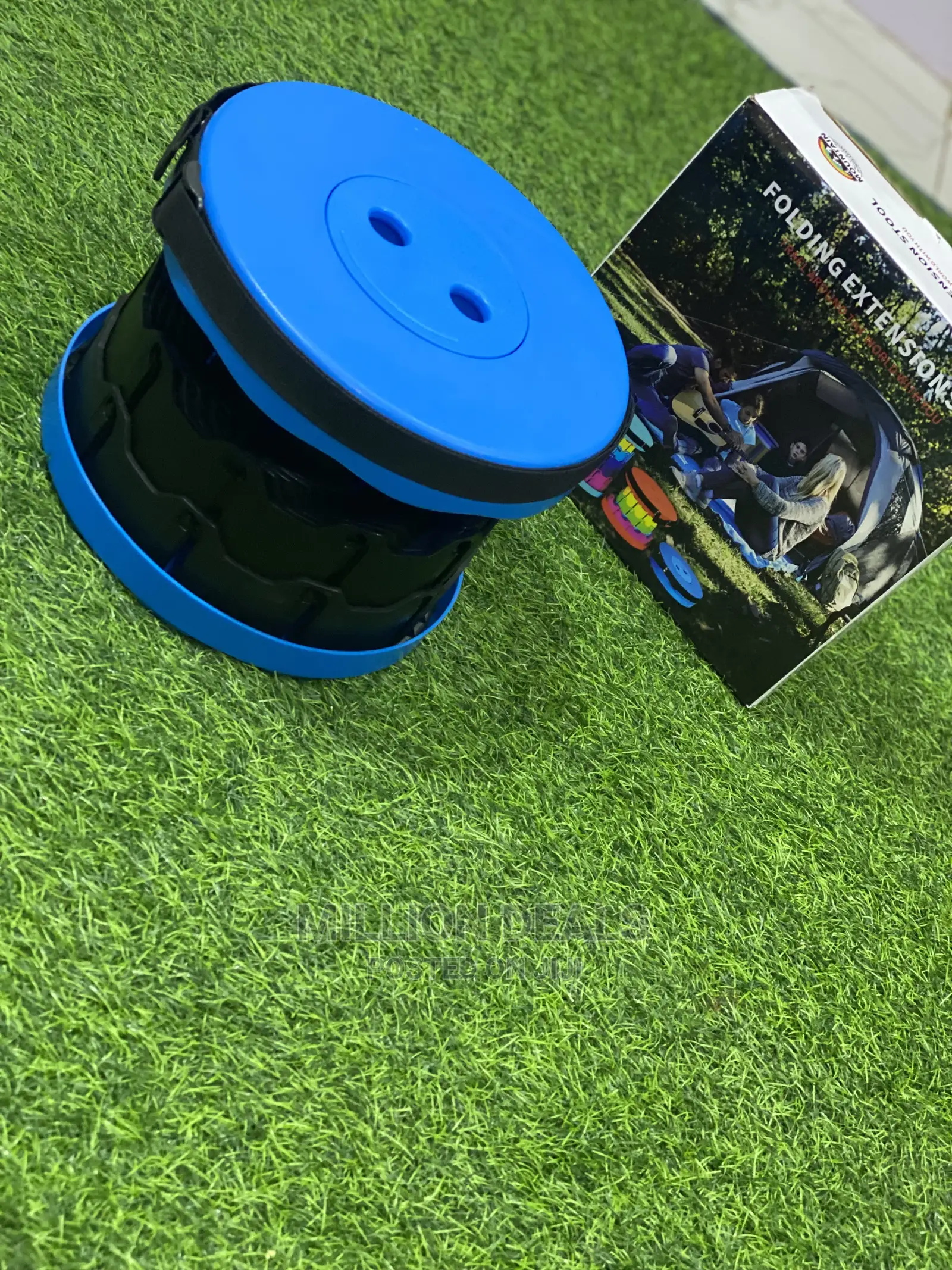 Unique Classic Extension Collapsible Stool