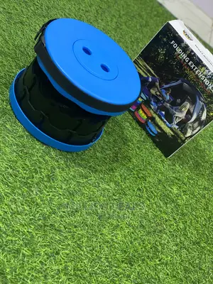Unique Classic Extension Collapsible Stool