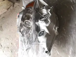 Headlamp Camry 20012 Model