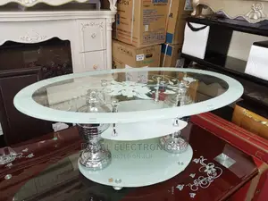 Trendy Design Executive Tempered Glass Center Table