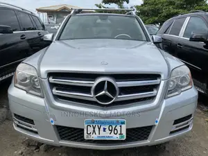 Mercedes-Benz GLK-Class 350 4MATIC 2011 Silver